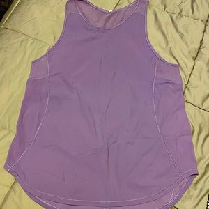 Lululemon too size 8 color light purple